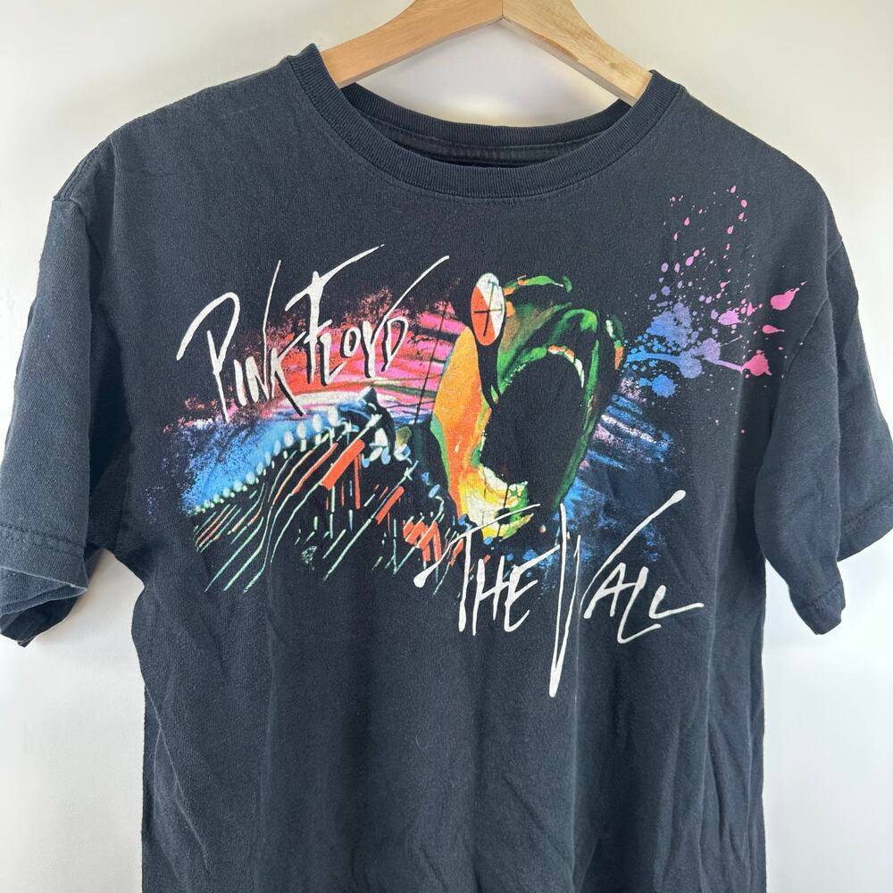 Vintage Pink Floyd Black Short Sleeve Band Tee Graphic Mens Size Small Lot of 2 - Picture 3 of 16